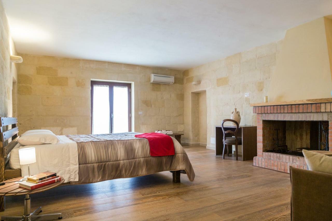 Villa Casal Dragone à Matera Extérieur photo