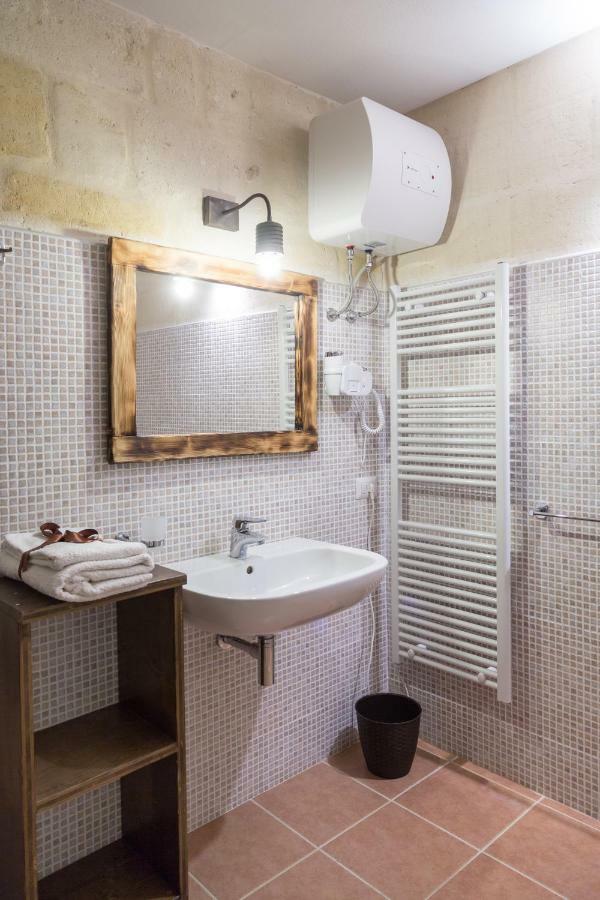 Villa Casal Dragone à Matera Extérieur photo