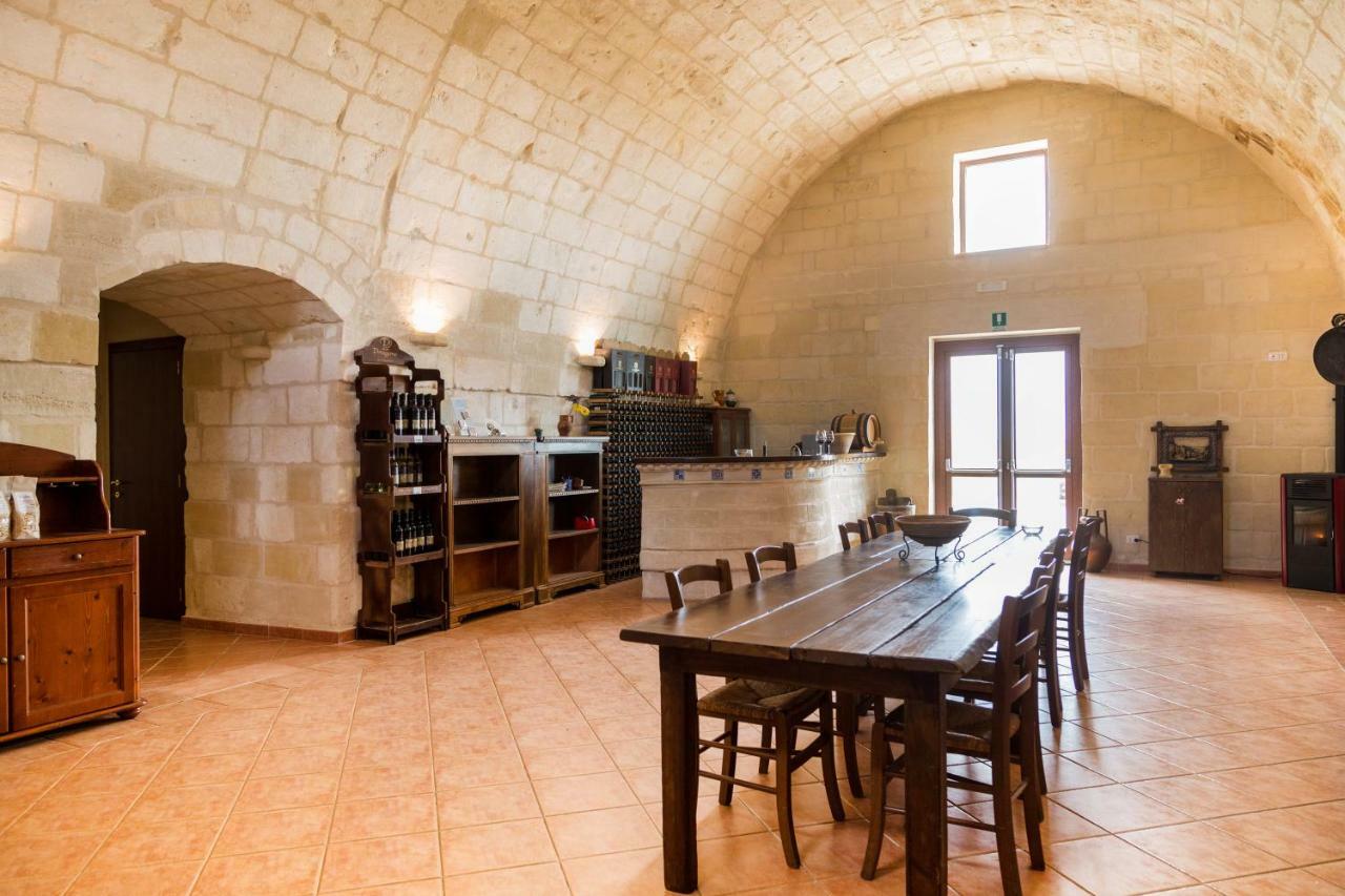 Villa Casal Dragone à Matera Extérieur photo